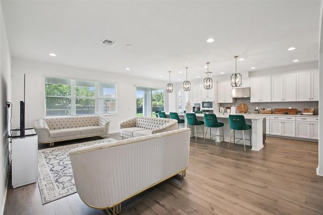 9508 PYRENEES PLACE, Seffner, FL 33584