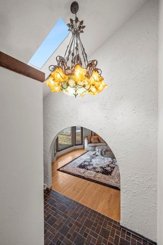 18725 28th Avenue N, Plymouth, MN 55447