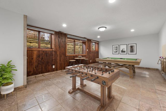 18725 28th Avenue N, Plymouth, MN 55447