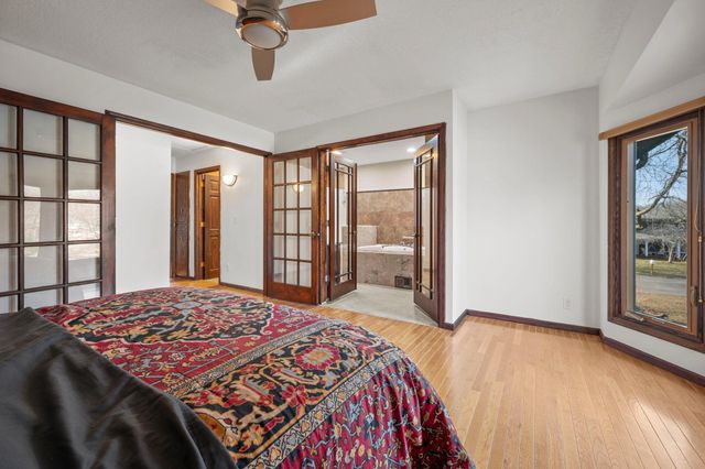 18725 28th Avenue N, Plymouth, MN 55447