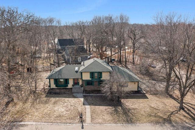 18725 28th Avenue N, Plymouth, MN 55447