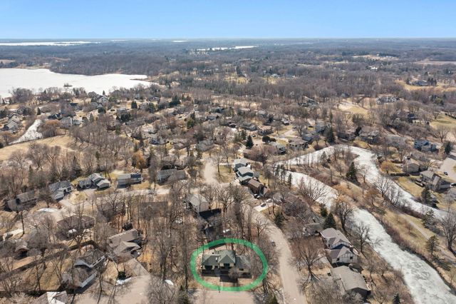 18725 28th Avenue N, Plymouth, MN 55447