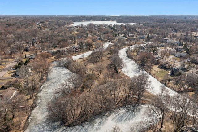 18725 28th Avenue N, Plymouth, MN 55447