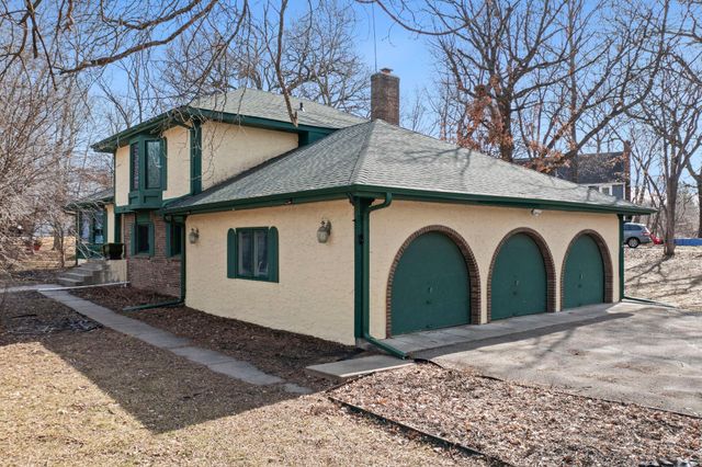 18725 28th Avenue N, Plymouth, MN 55447