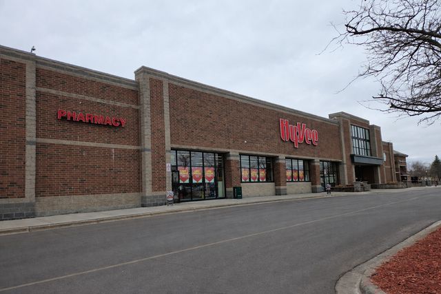 18725 28th Avenue N, Plymouth, MN 55447