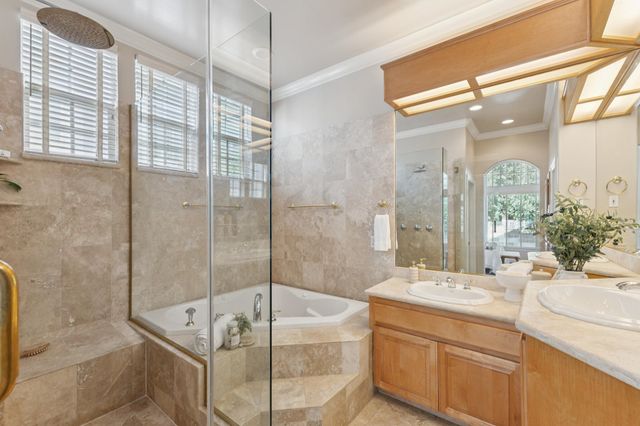 862 E Angela St, Pleasanton, CA 94566