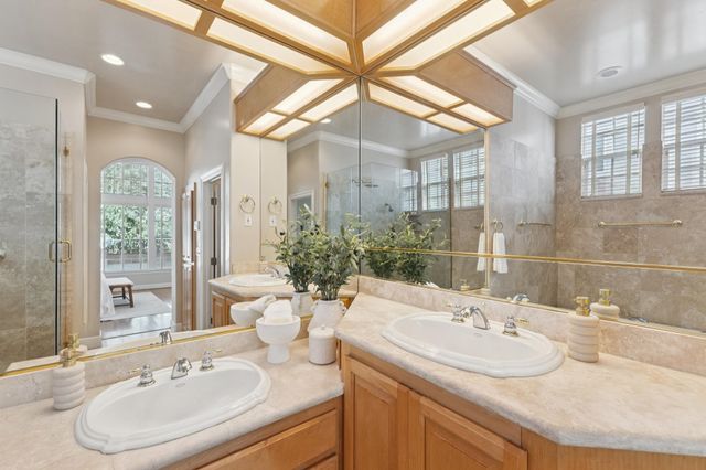 862 E Angela St, Pleasanton, CA 94566