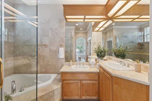 862 E Angela St, Pleasanton, CA 94566