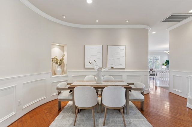 862 E Angela St, Pleasanton, CA 94566