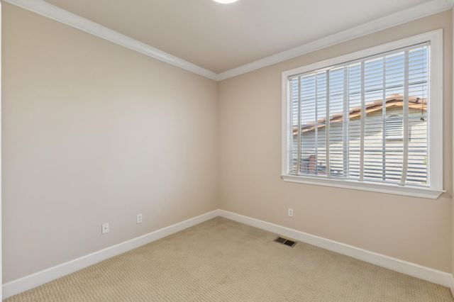 862 E Angela St, Pleasanton, CA 94566