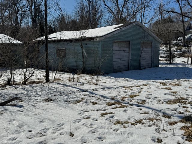 8921 S Main Street, Ora, IN 46968