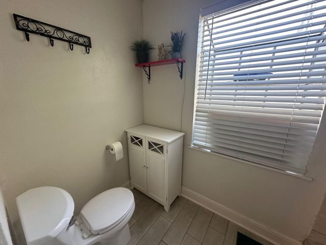 9809 Richmond Ave, Unit J-12, Houston, TX 77042
