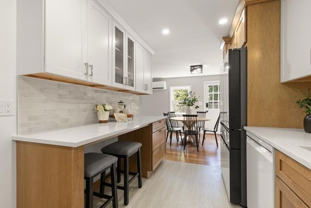 62 Edgewood Rd, Concord, MA 01742