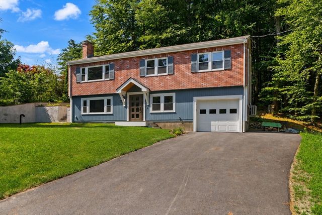 62 Edgewood Rd, Concord, MA 01742