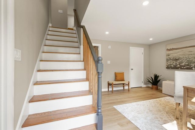 62 Edgewood Rd, Concord, MA 01742