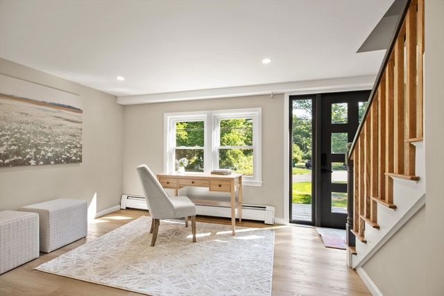 62 Edgewood Rd, Concord, MA 01742
