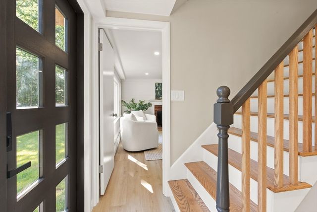 62 Edgewood Rd, Concord, MA 01742