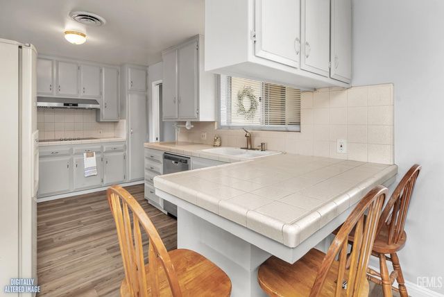 3201 Mulberry, Bakersfield, CA 93301