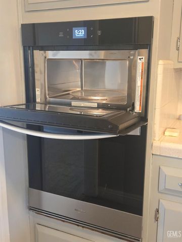 3201 Mulberry, Bakersfield, CA 93301