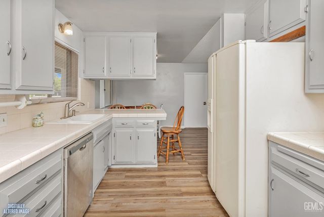 3201 Mulberry, Bakersfield, CA 93301