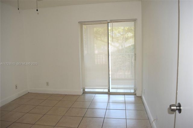 5628 Rock Island Road 185, Tamarac, FL 33319