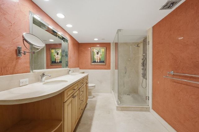 1865 S OCEAN Drive 16H, Hallandale Beach, FL 33009