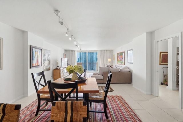 1865 S OCEAN Drive 16H, Hallandale Beach, FL 33009