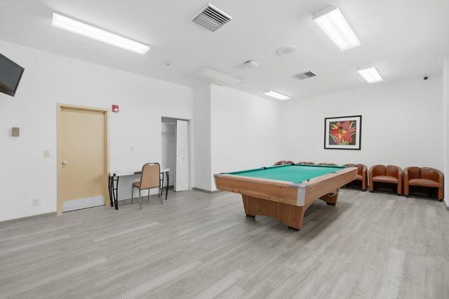 1865 S OCEAN Drive 16H, Hallandale Beach, FL 33009