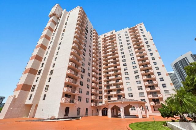 1865 S OCEAN Drive 16H, Hallandale Beach, FL 33009