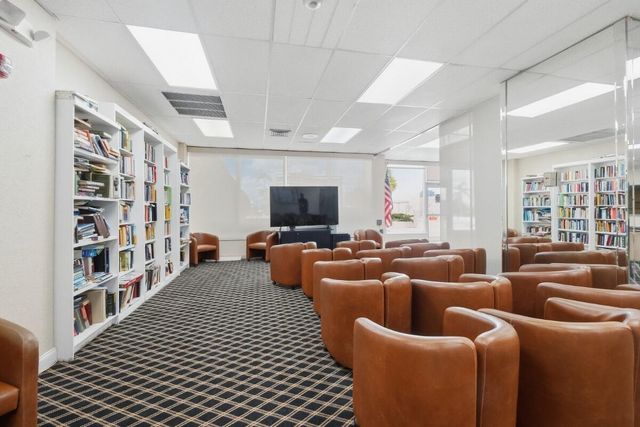 1865 S OCEAN Drive 16H, Hallandale Beach, FL 33009