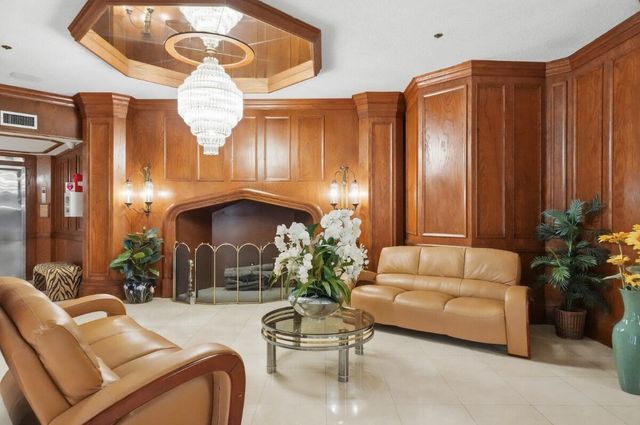 1865 S OCEAN Drive 16H, Hallandale Beach, FL 33009