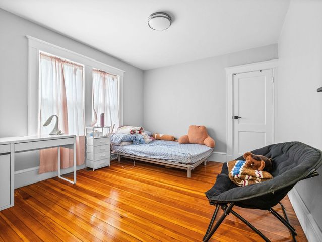 5 Dickson St 1, Somerville, MA 02144