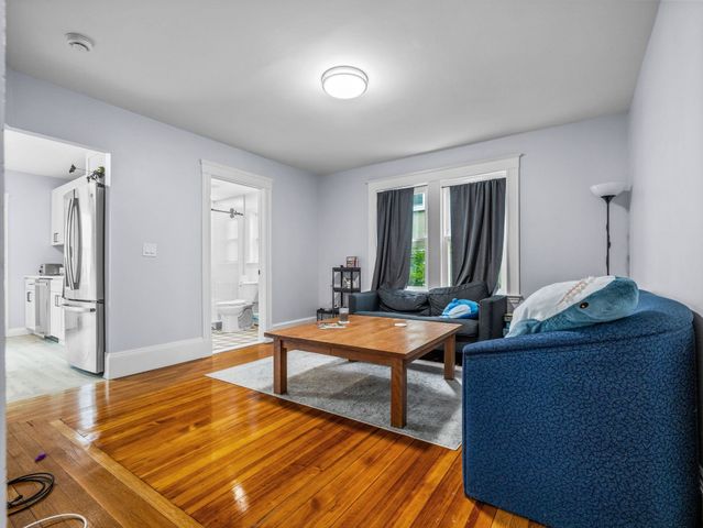 5 Dickson St 1, Somerville, MA 02144