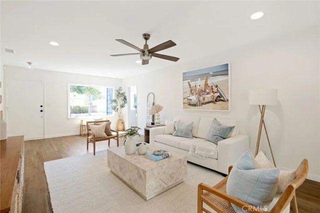 13034 Hindry Avenue, Hawthorne, CA 90250