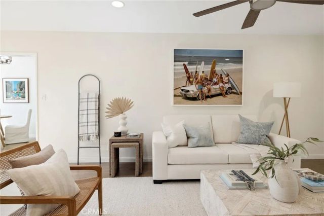 13034 Hindry Avenue, Hawthorne, CA 90250
