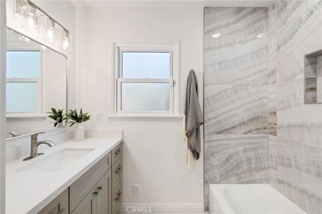 13034 Hindry Avenue, Hawthorne, CA 90250
