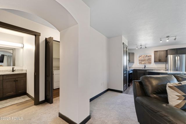 1820 W Fox Bay Drive Unit A102, Heber City, UT 84032