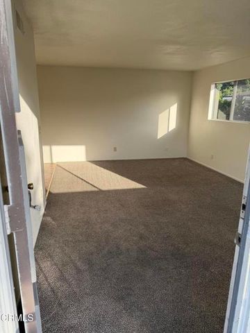 1127 Acadia Place, Ventura, CA 93003