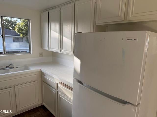 1127 Acadia Place, Ventura, CA 93003