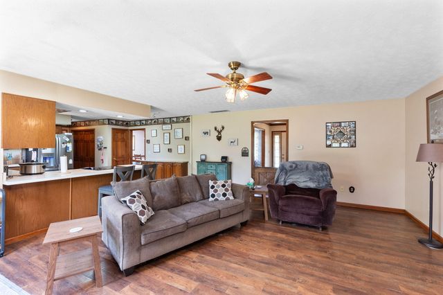 1006 Blue Jay Drive 1006 Blue Jay Drive, Enon, OH 45323