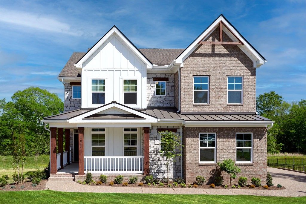 1107 Willow Springs Dr, Lebanon, TN 37087