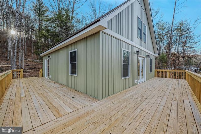 151 PLEASANT DALE LANE, Great Cacapon, WV 25422