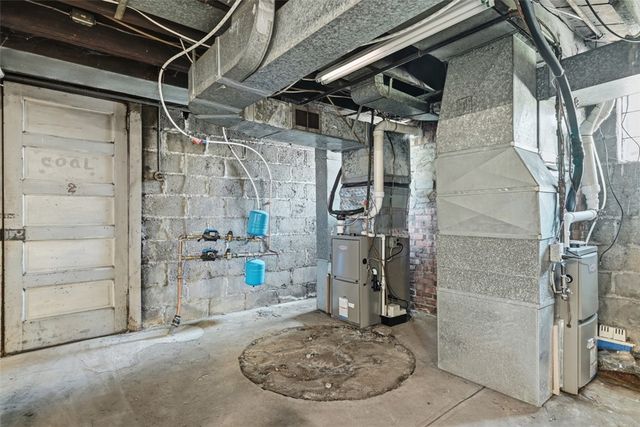 160-162 Watkins Ave, Bellevue, PA 15202