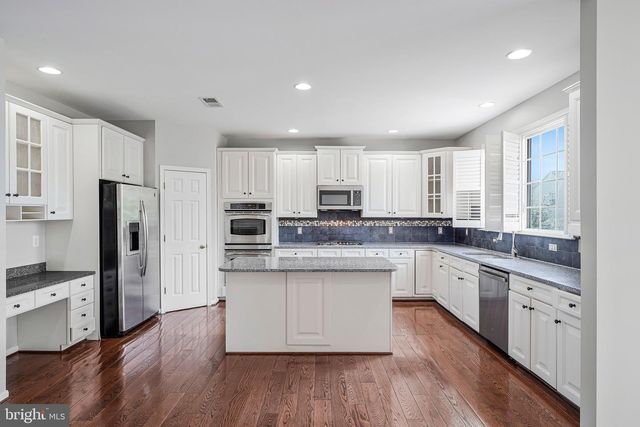 22247 WATERBERRY TER, Ashburn, VA 20148