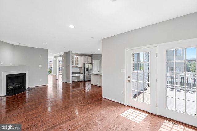 22247 WATERBERRY TER, Ashburn, VA 20148