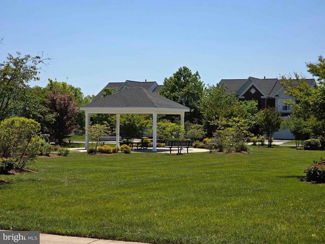 22247 WATERBERRY TER, Ashburn, VA 20148