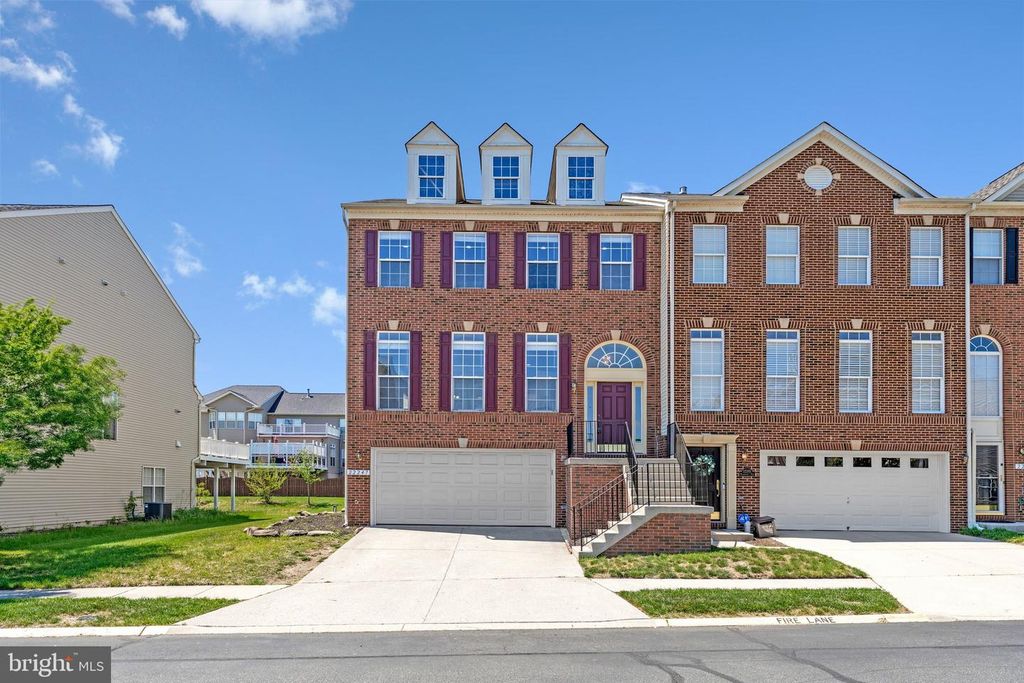 22247 WATERBERRY TER, Ashburn, VA 20148