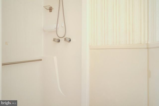 4946 BUTTERWORTH PL NW, Washington, DC 20016