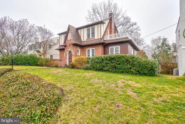 4946 BUTTERWORTH PL NW, Washington, DC 20016