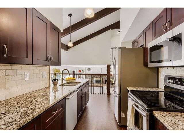 6640 S Heritage Pl W, Centennial, CO 80111